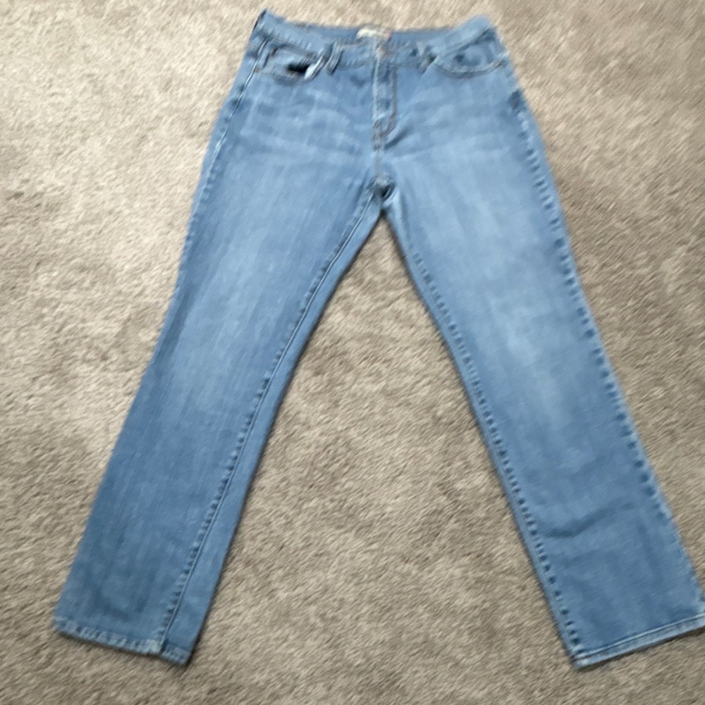 Women's Levi's Blue Light Wash Denim Straight Leg Jeans Mid Rise 5-Pocket Logo